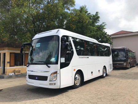 Đưa đón sân bay xe 29 chỗ thumb
